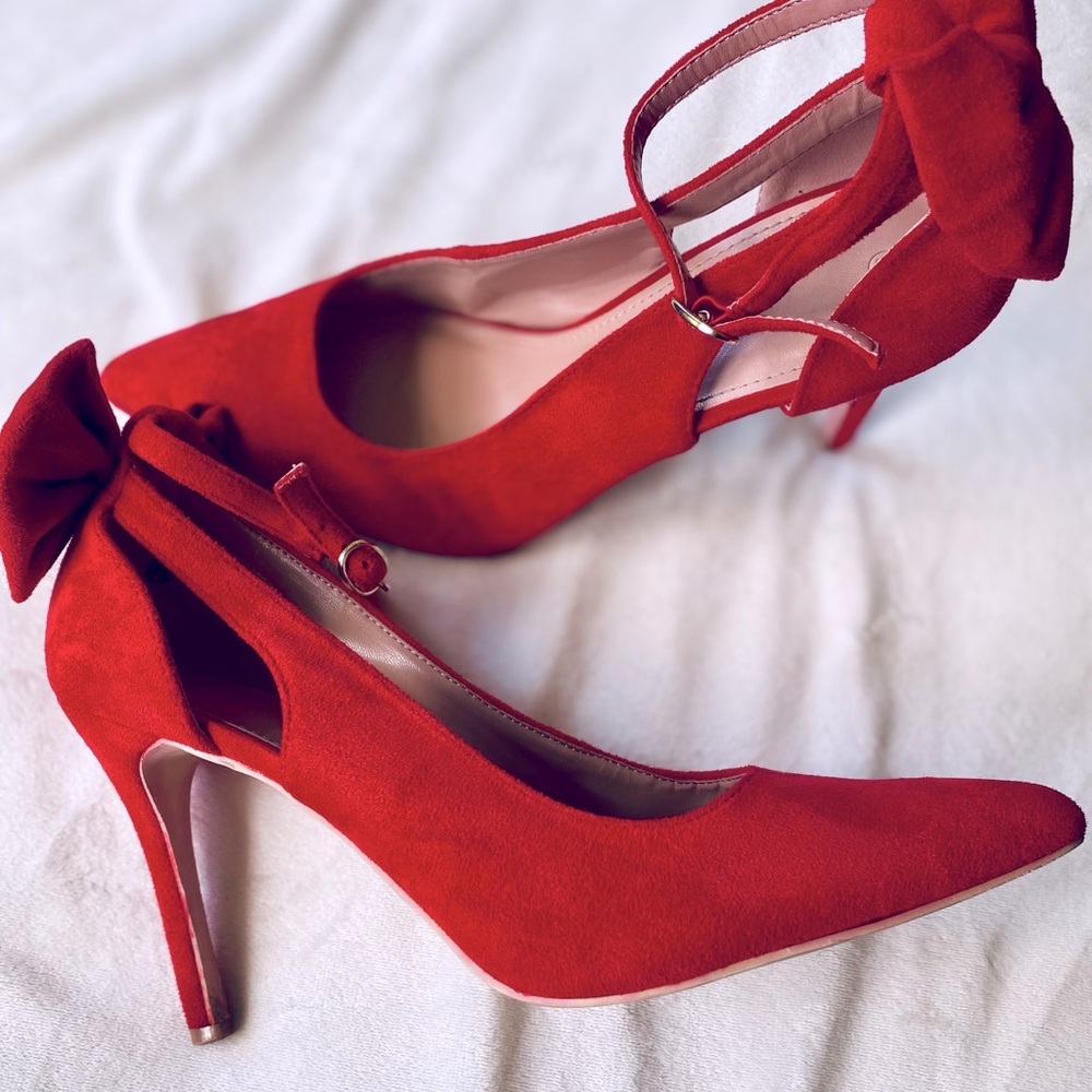 Red Suede Pointy Toe Heels with Ankle Bow - Picture 2 of 7